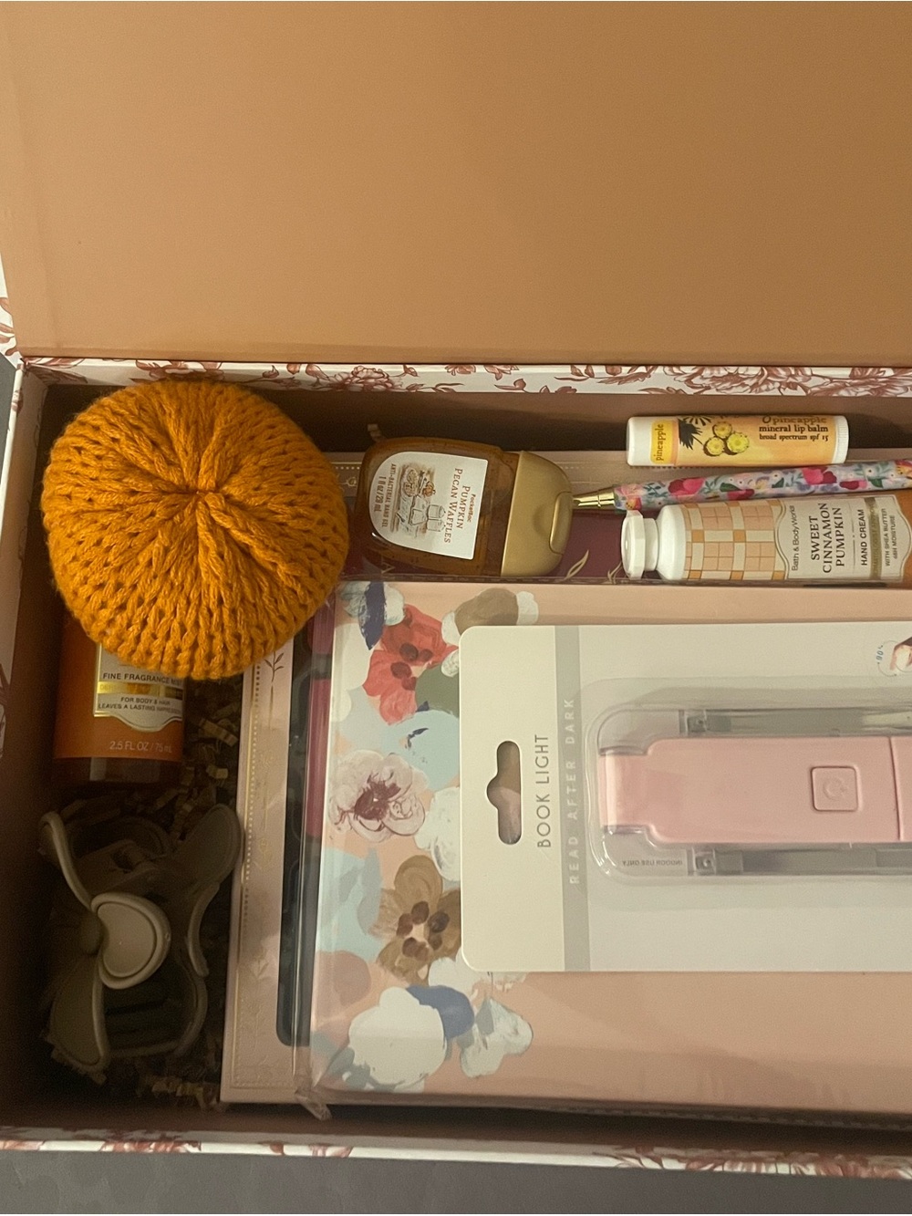 Luxurious Book Guru or Study Gift Set - Picture 9 of 11